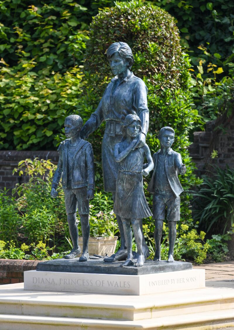 Princess Diana statue unveiling: 'Real reason few people attended'