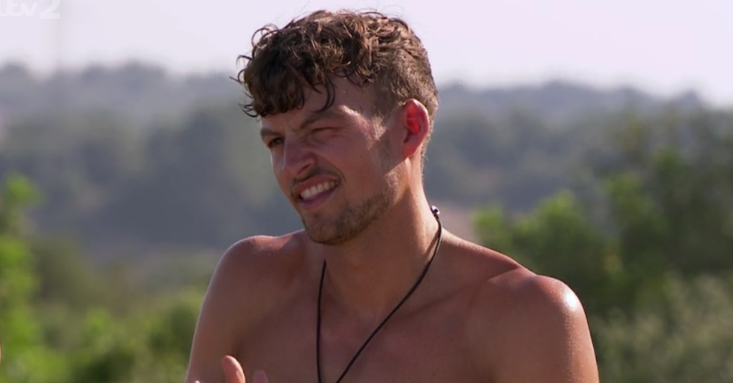 Love Island Hugo
