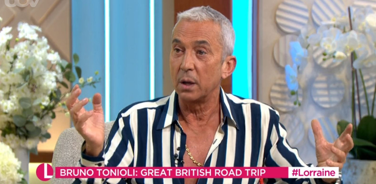Lorraine today: Bruno Tonioli's shirt distracts viewers