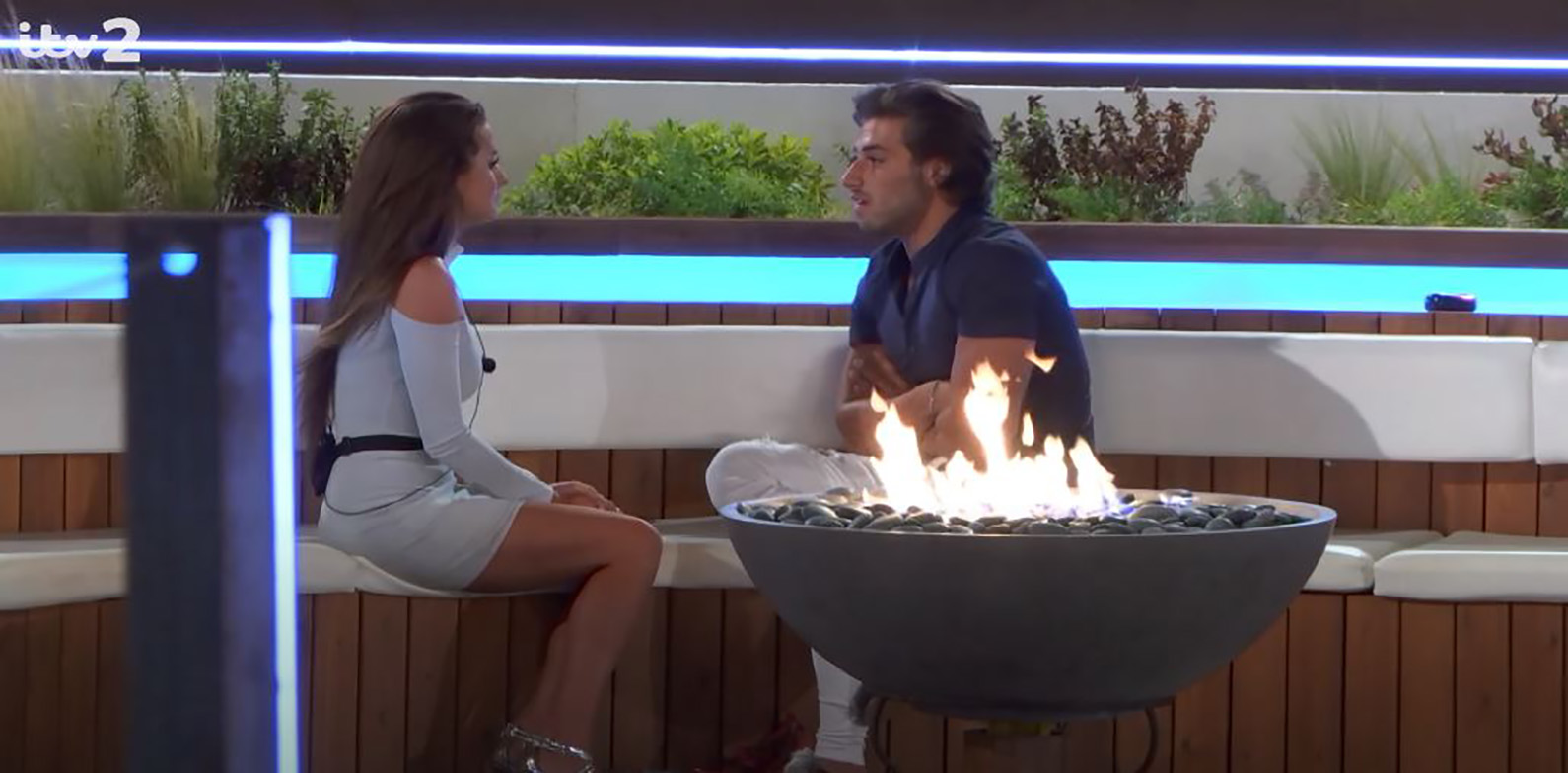 love island casa amor