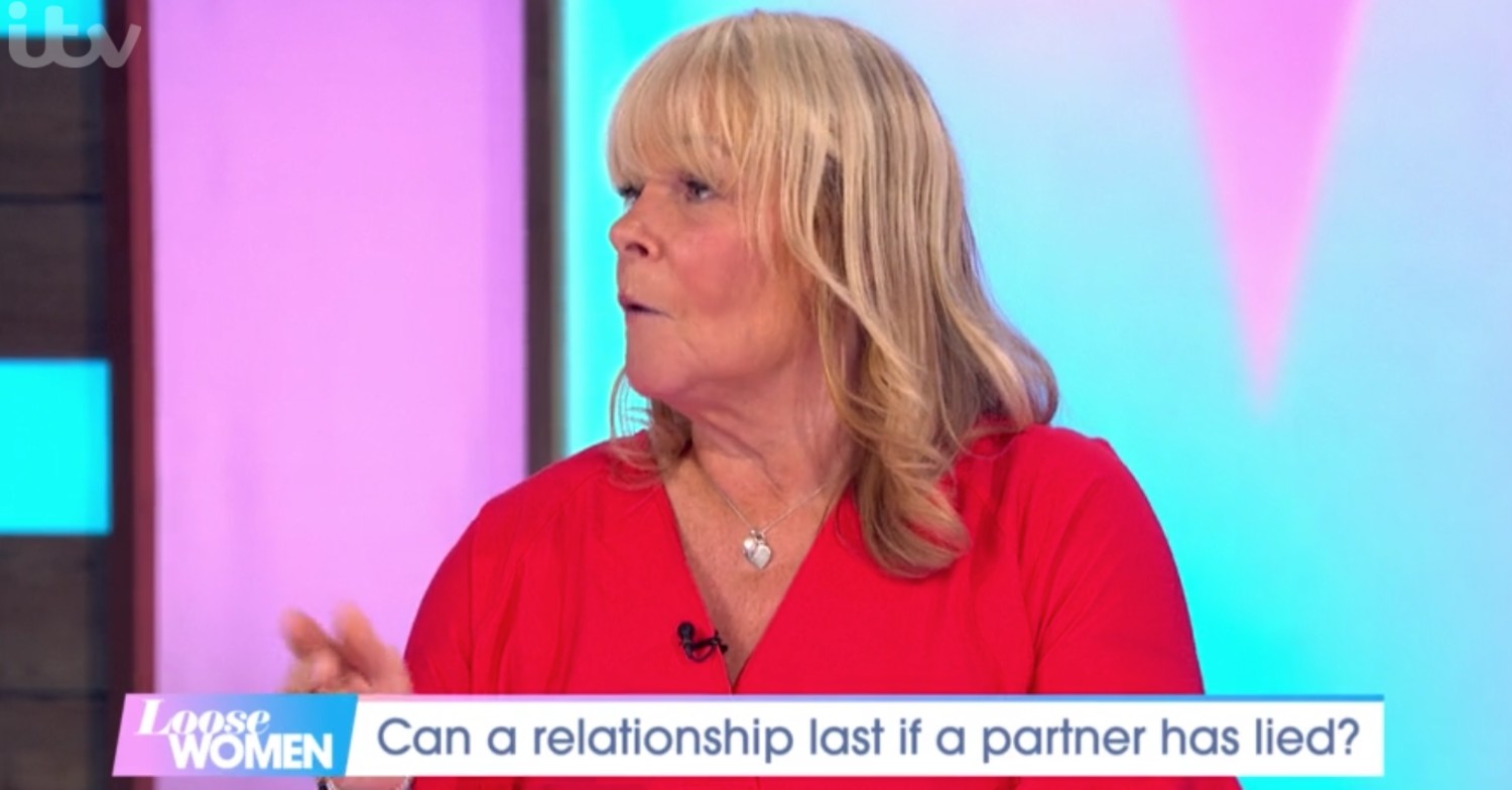 Wayne Rooney apology - Linda Robson on Loose Women