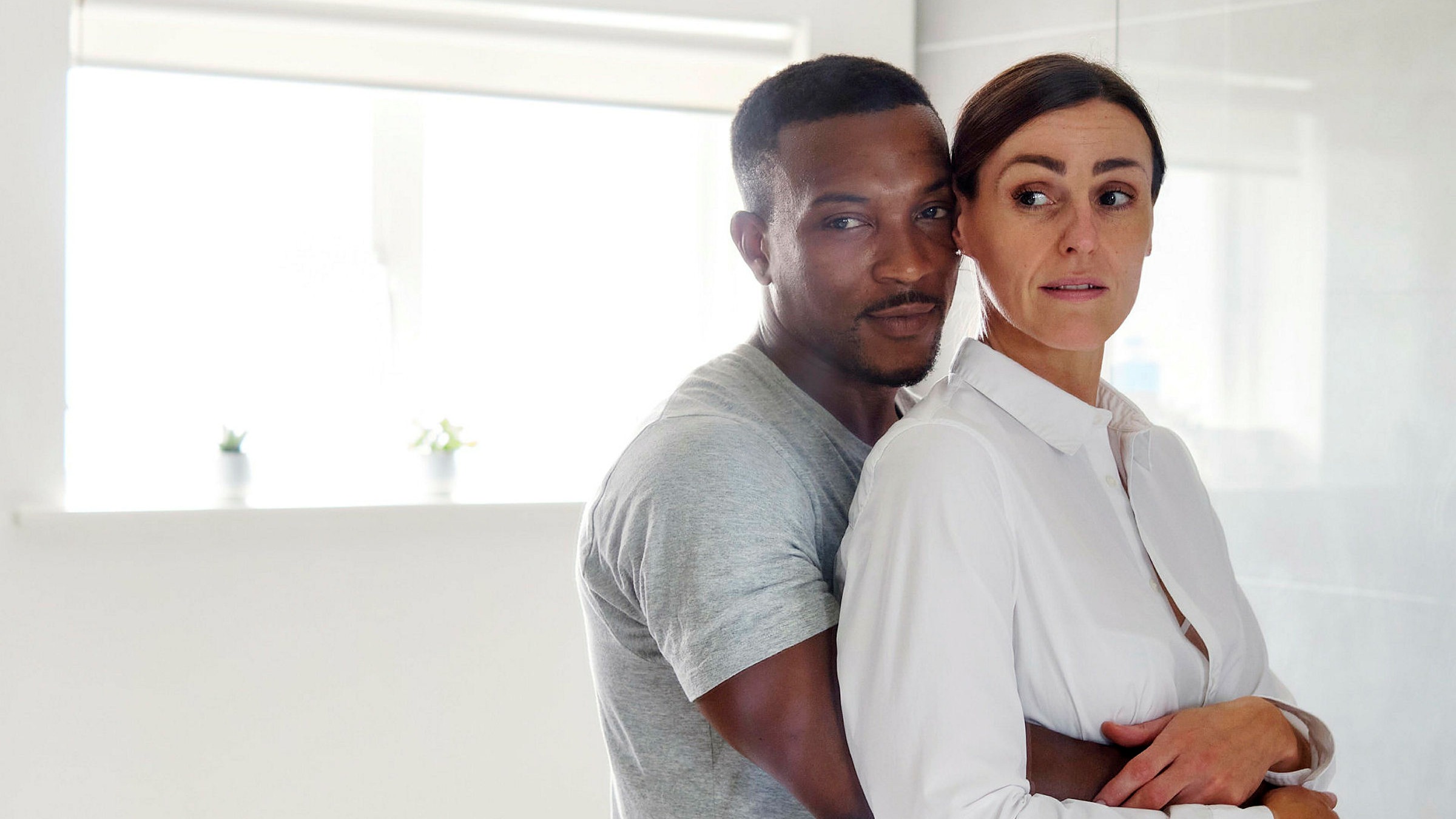 i am victoria cast suranne jones