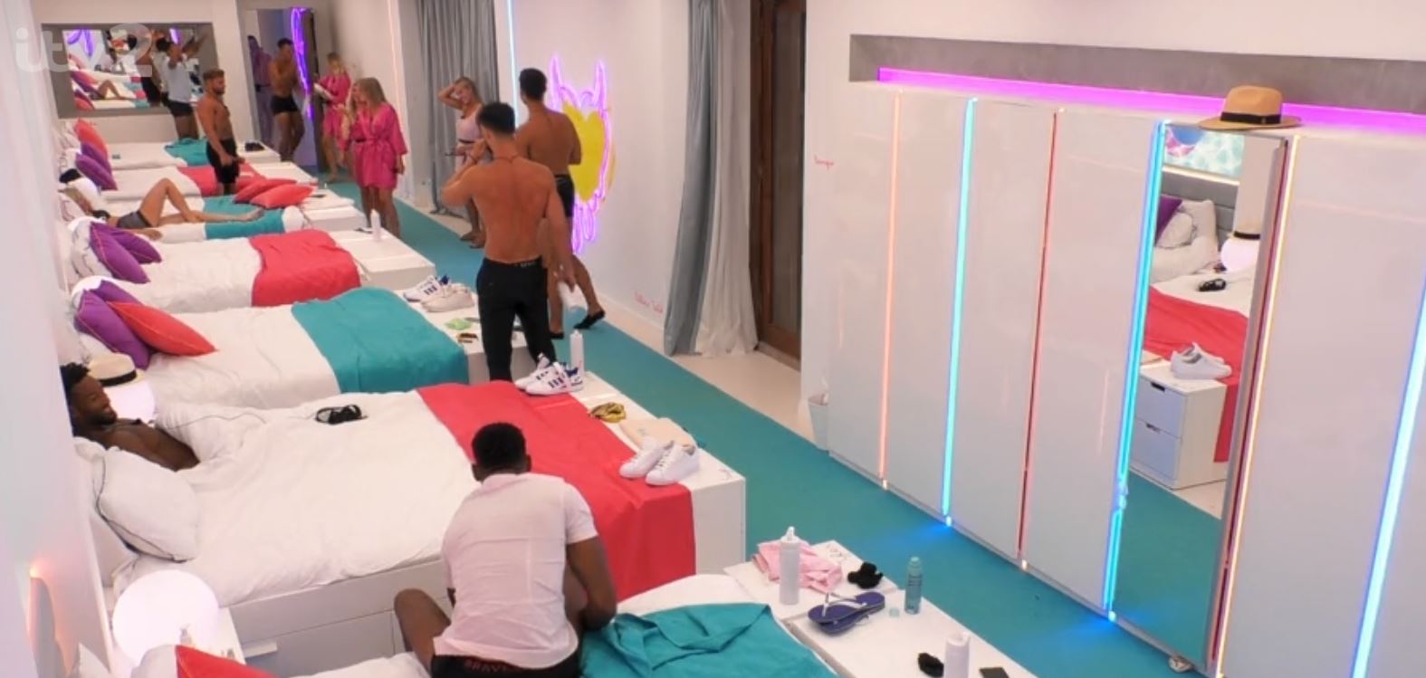 what does nvq mean on love island