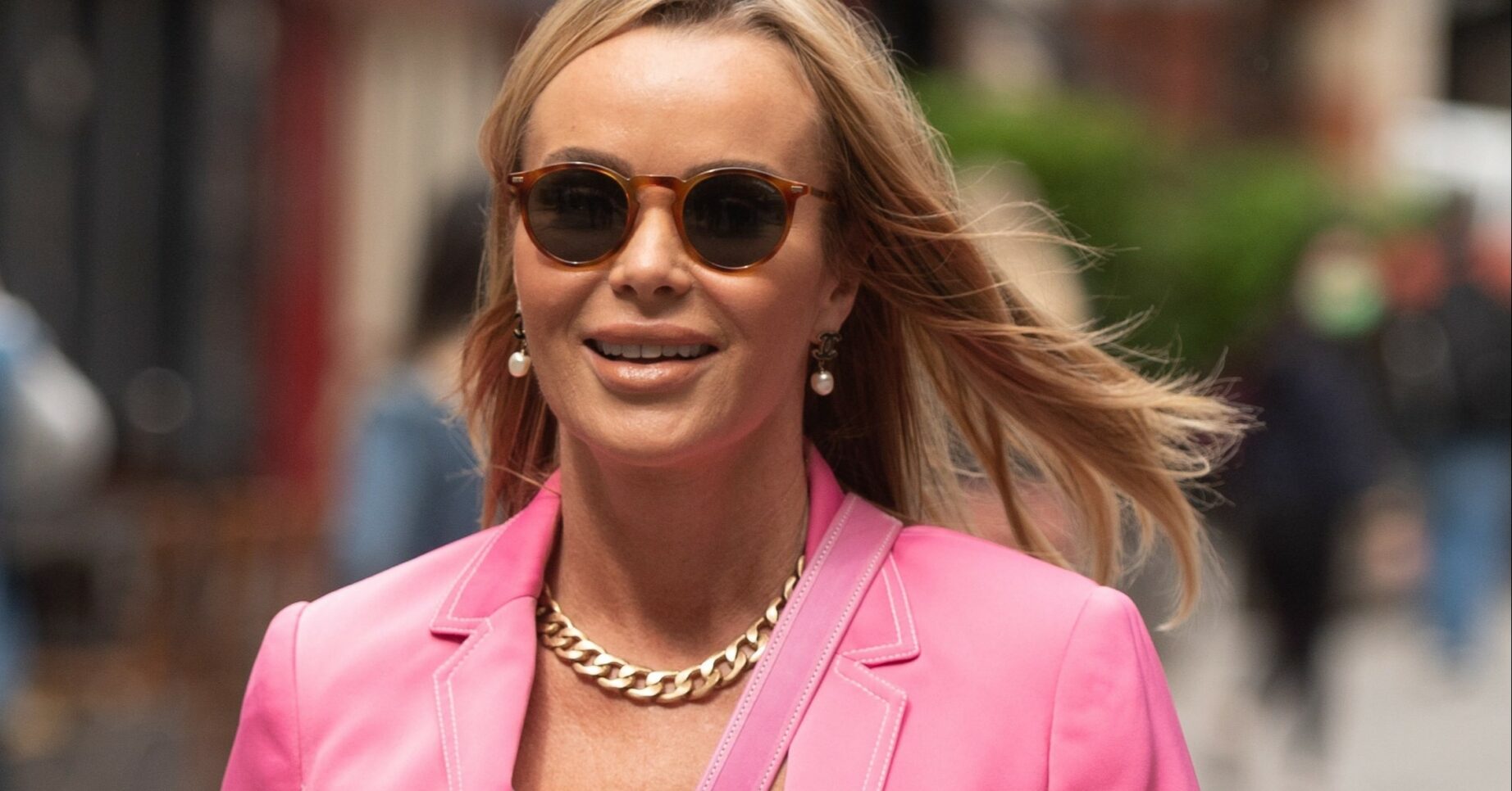 Amanda Holden instagram