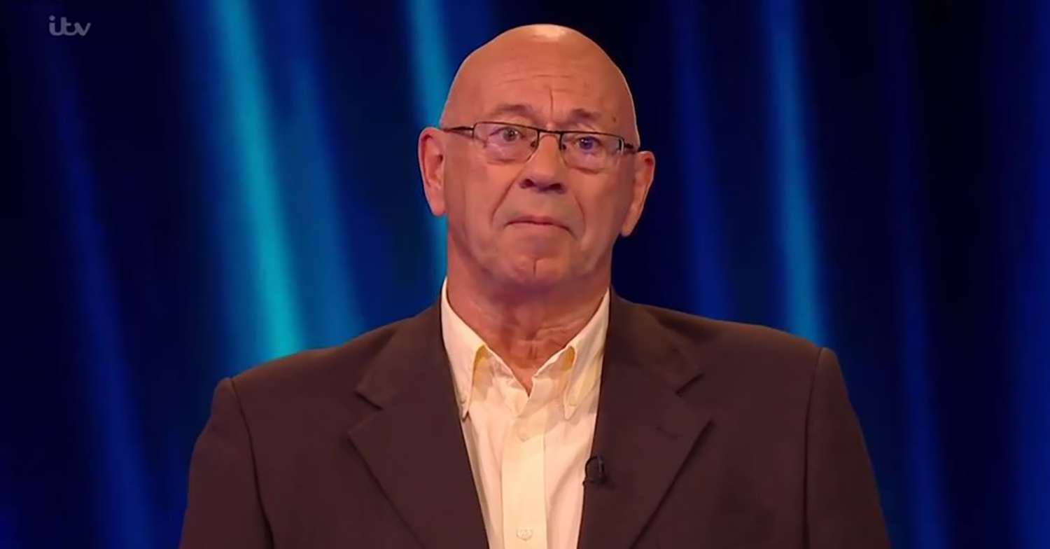 Tipping Point contestant introduces himself to Ben Shephard