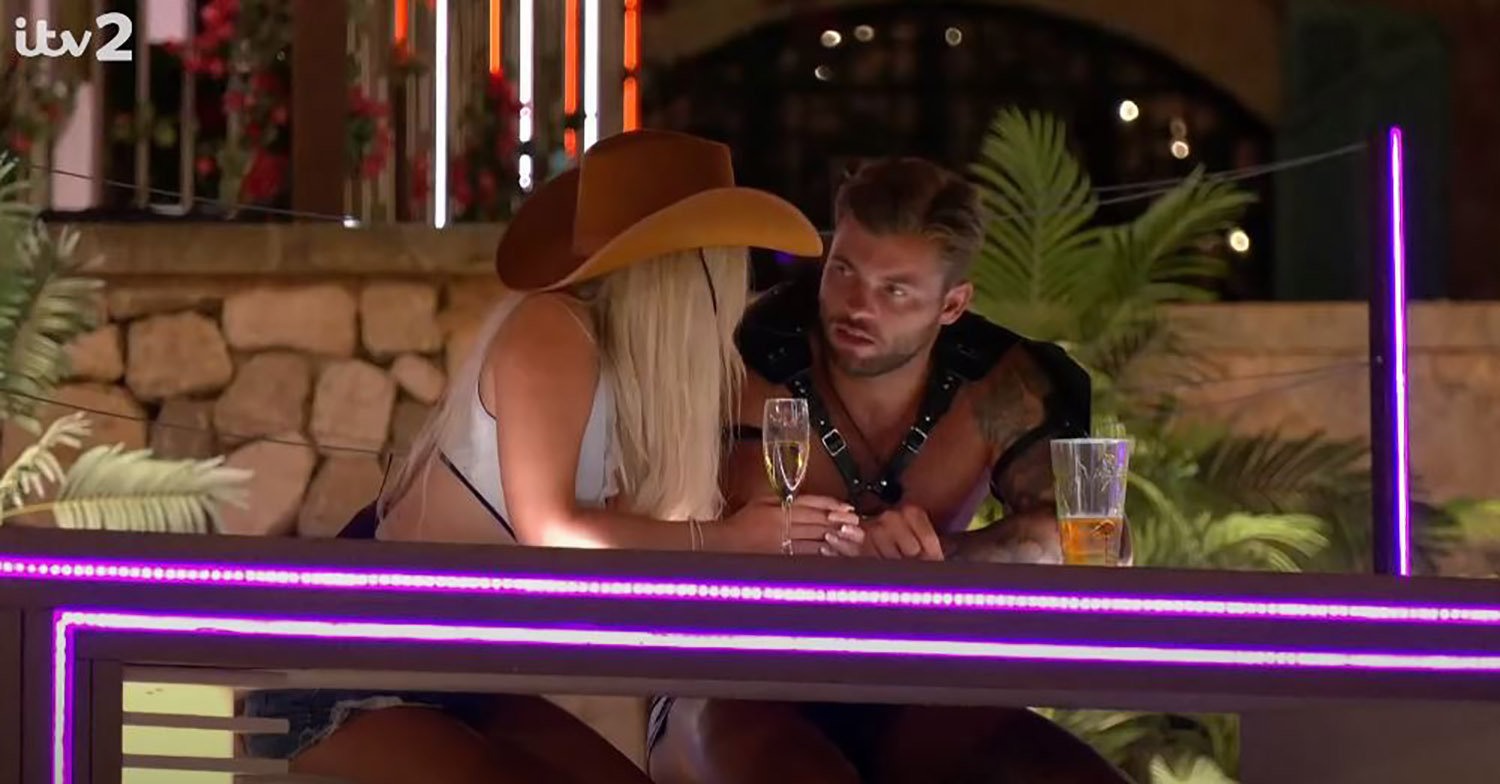 Love island star Jake speaks with Liberty on the show
