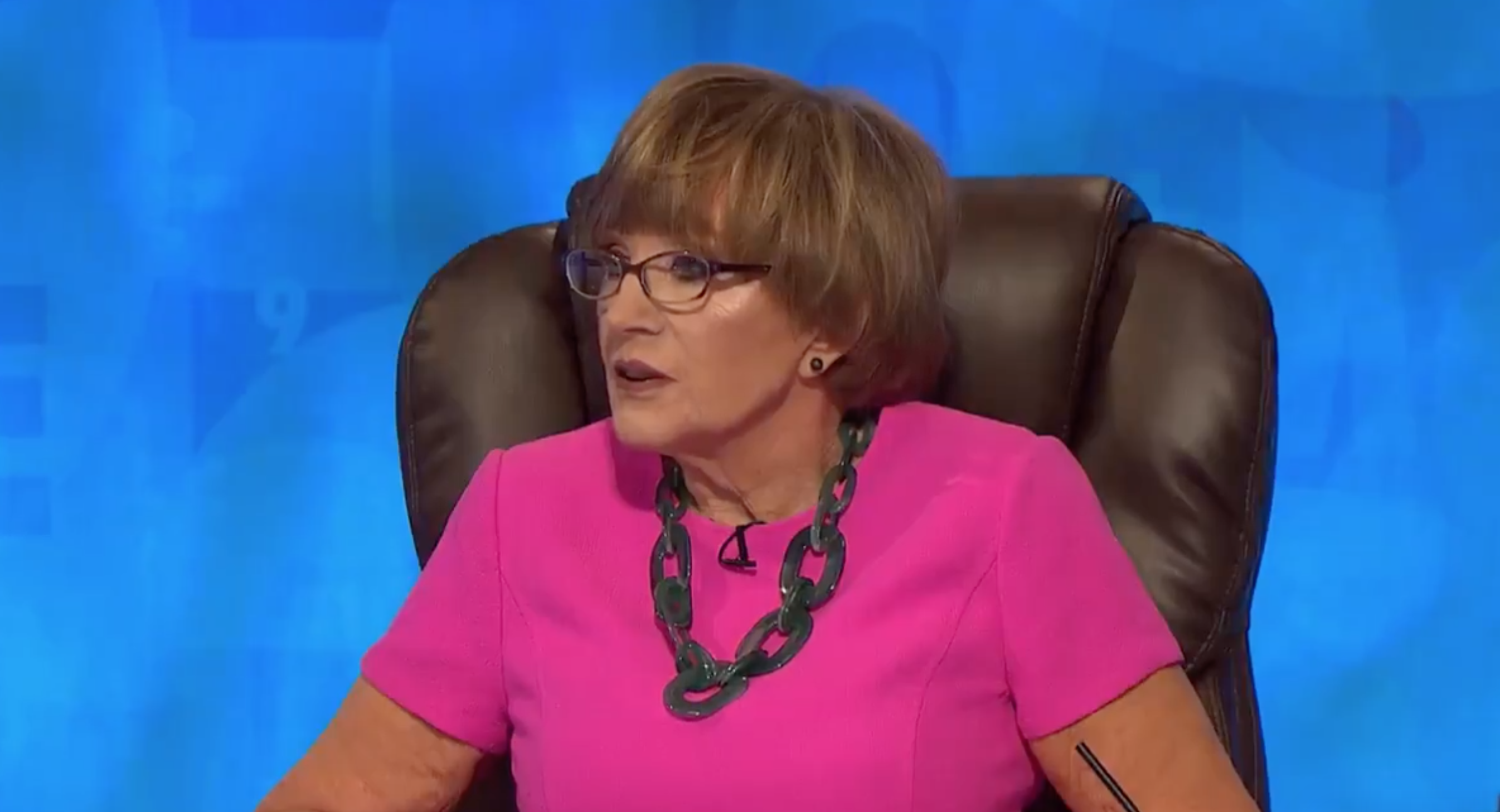 There is said to be an unconfortable atmosphere on the COuntdown set between Rachel Riley and Anne Robinson