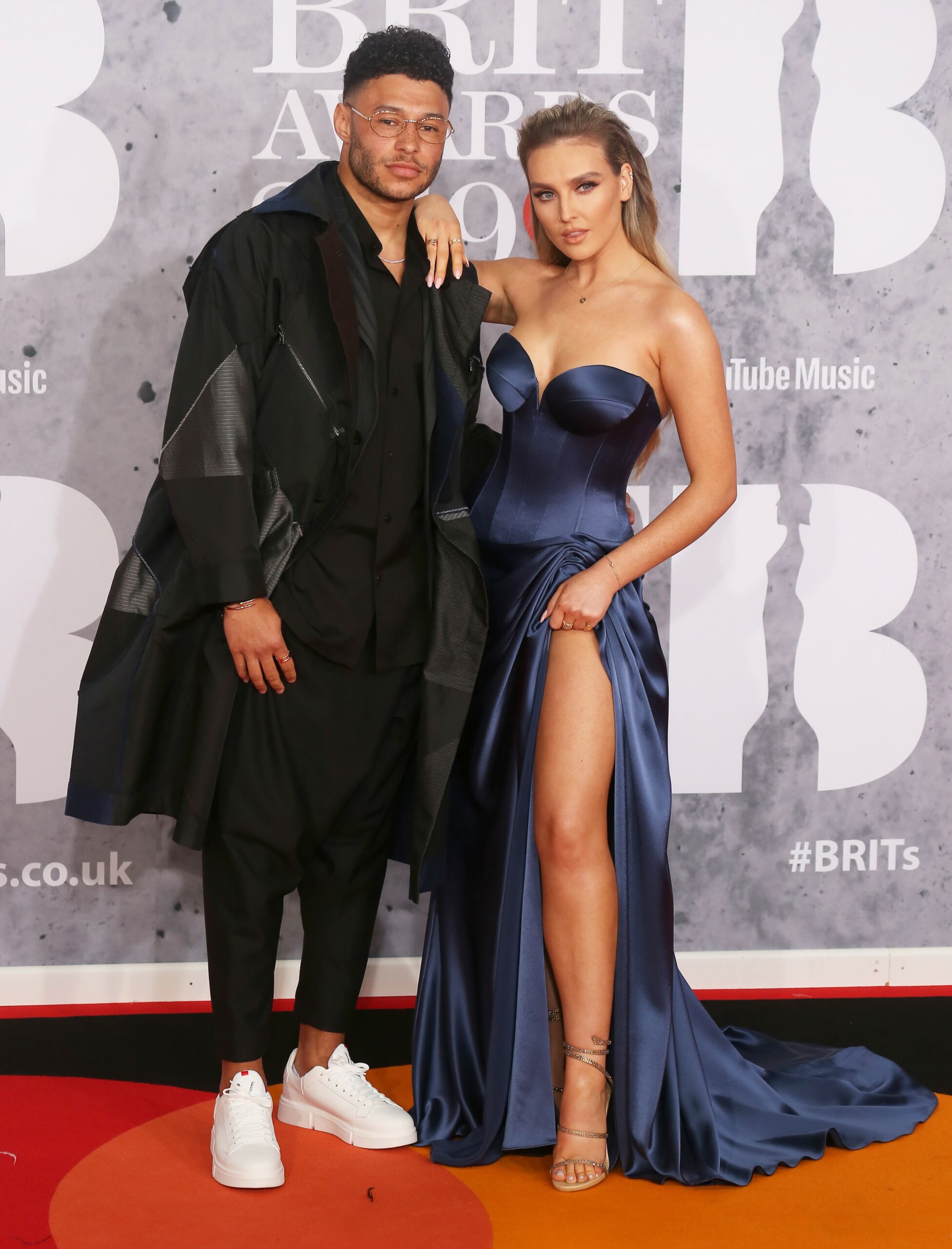 perrie edwards to welcome baby soon