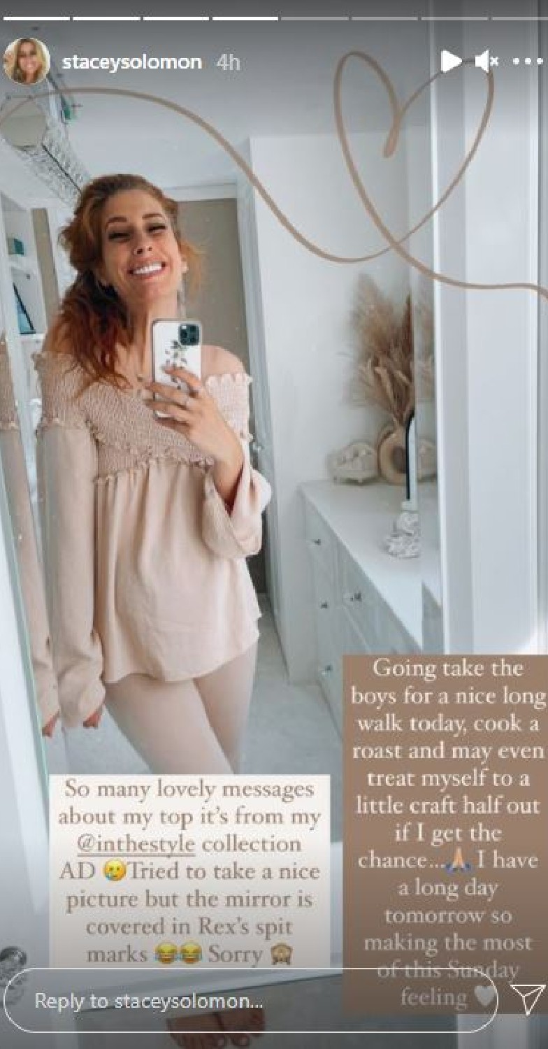 Stacey Solomon unveils baby bump in pink top