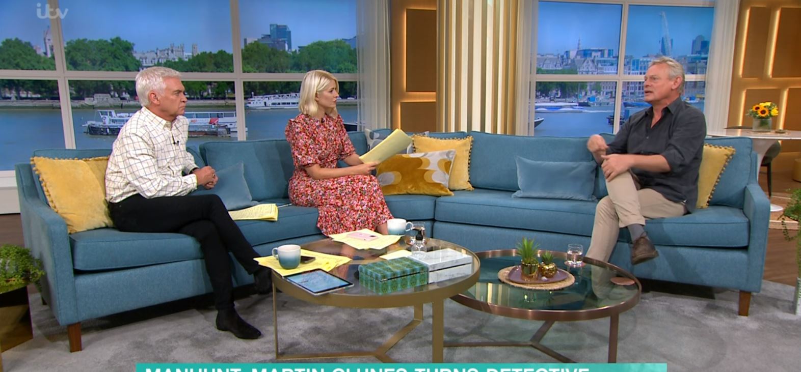 Martin Clunes swears on This Morning today