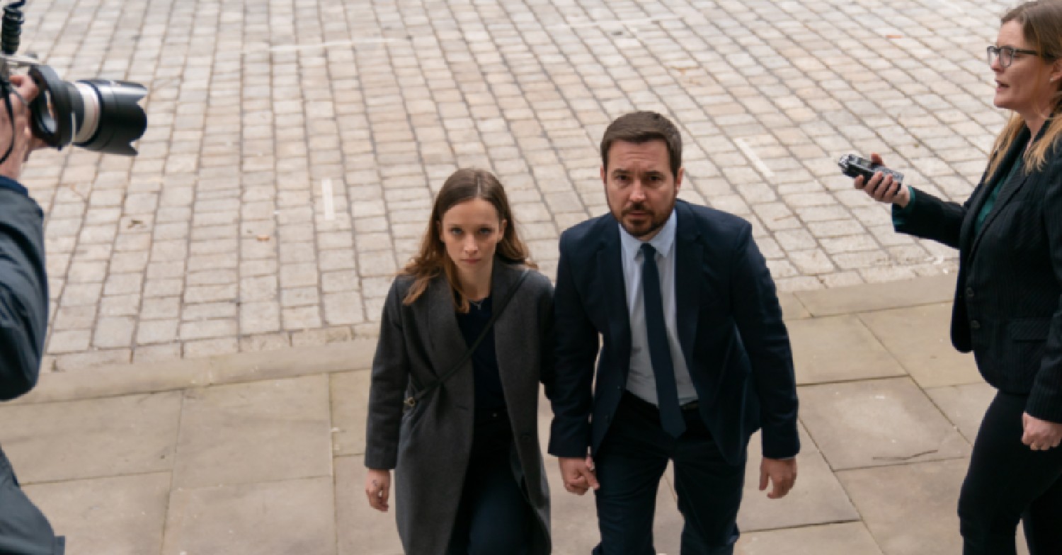 Molly Windsor and Martin Compston in Traces