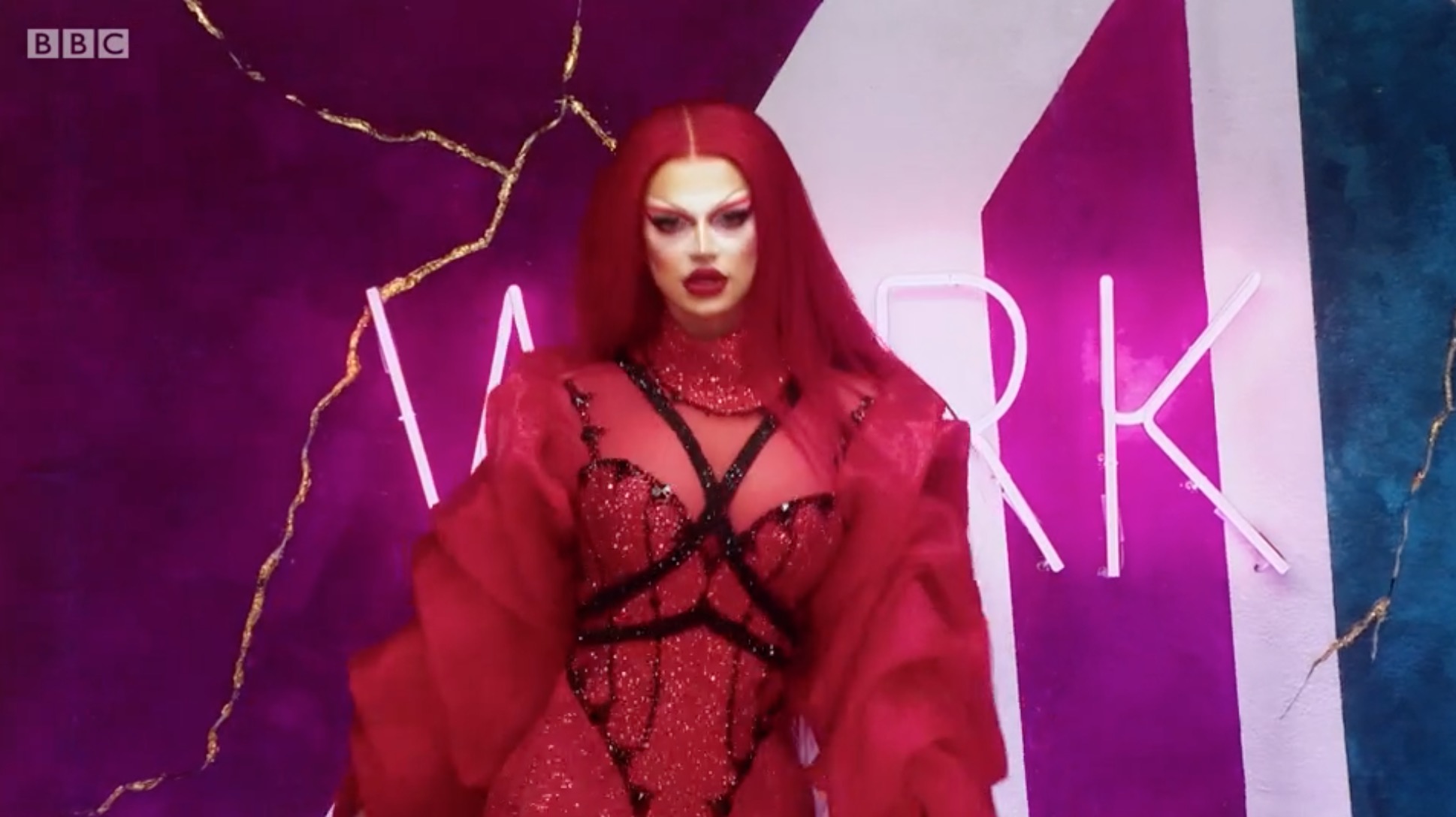 RPDR KRYSTAL VERSACE