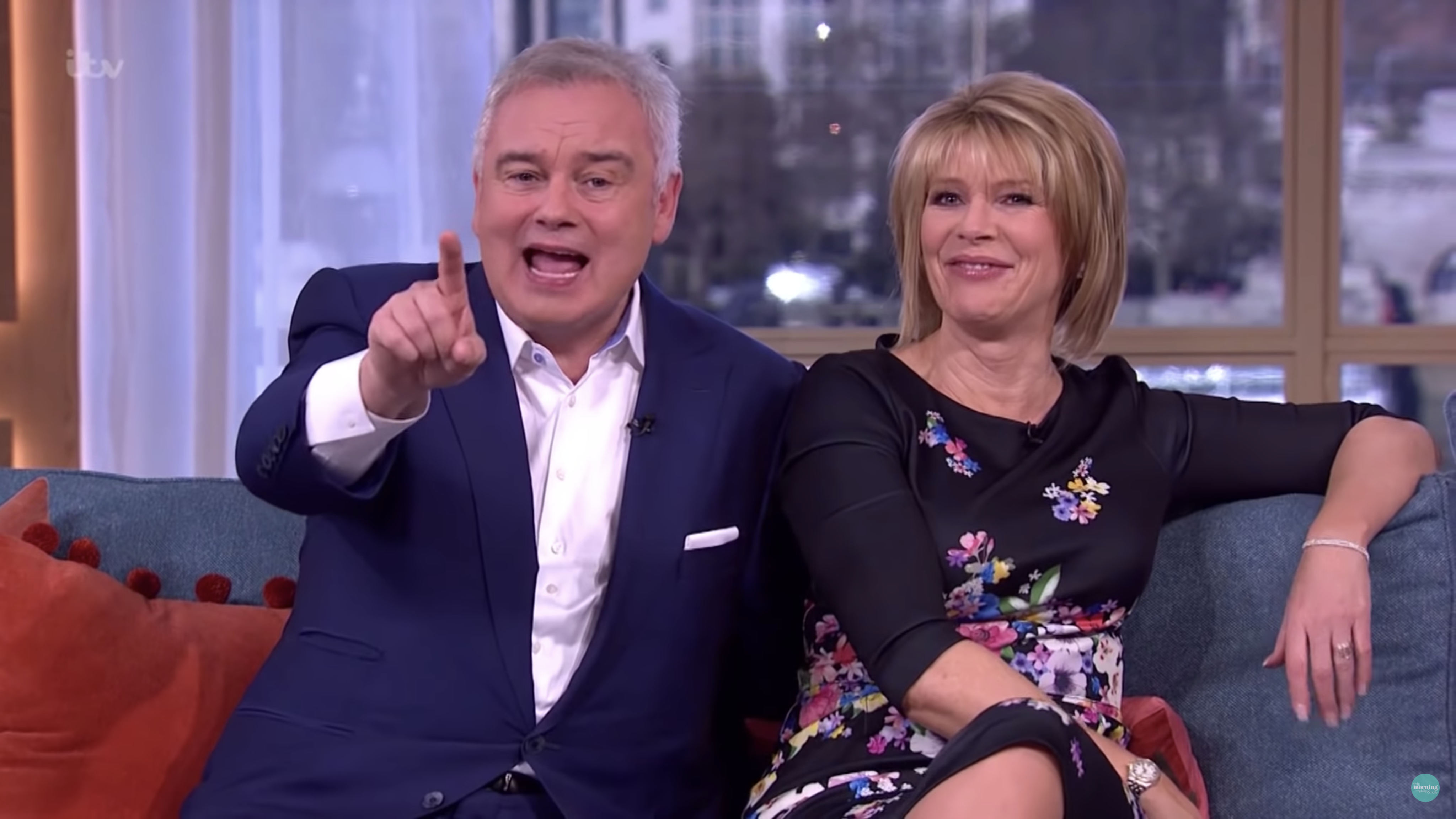 Eamonn Holmes and Ruth Langsford hosting This Morning 