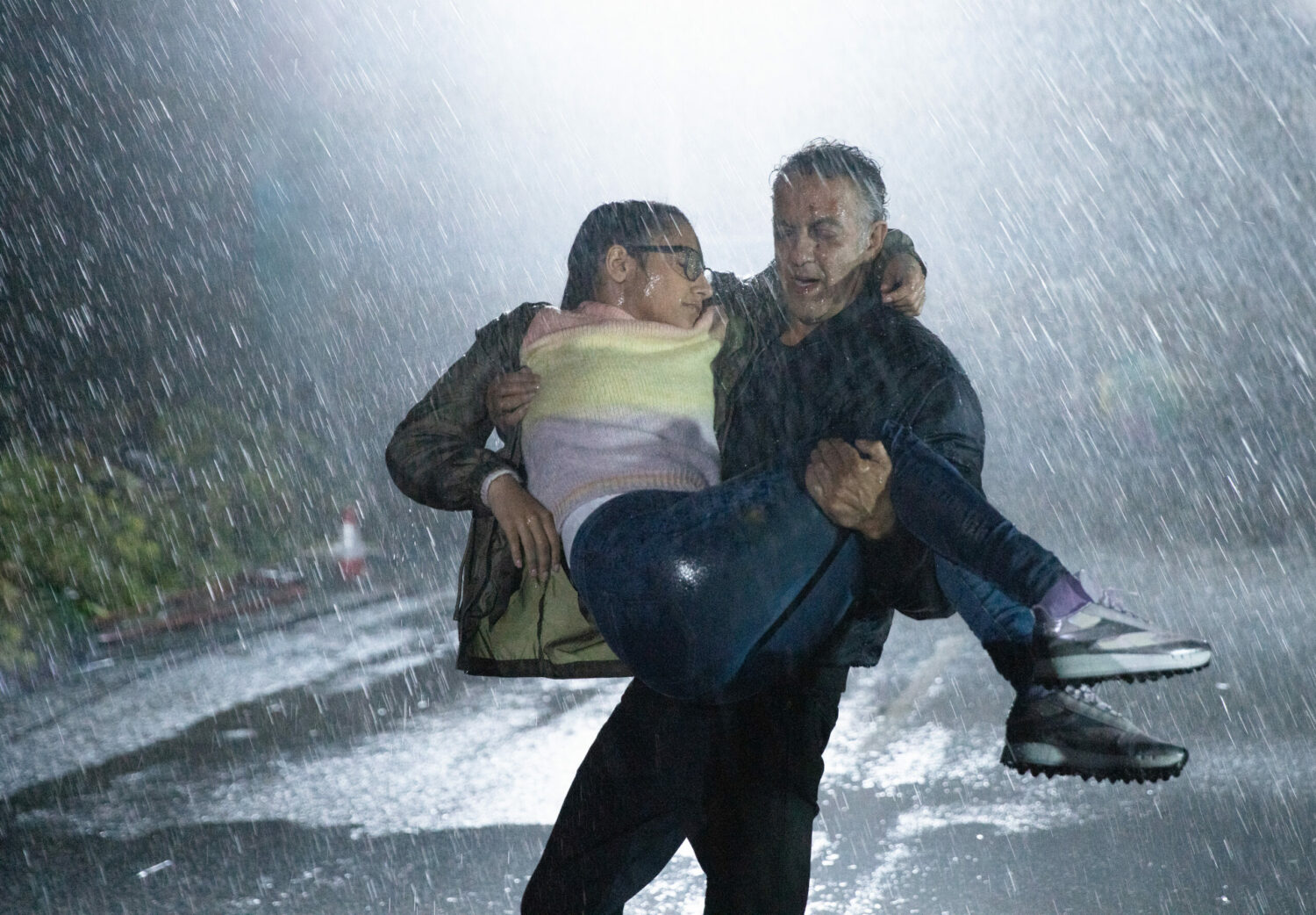 Dev made it clear Asha is his favourite child