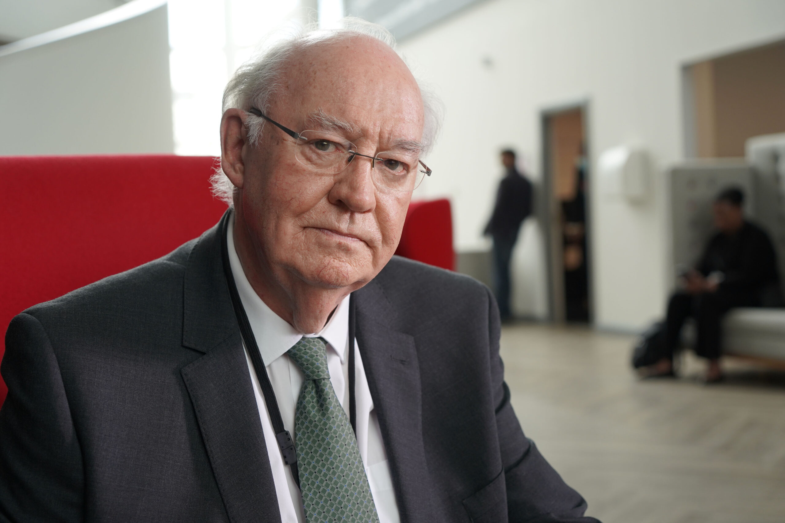 David Calder as Sir David King