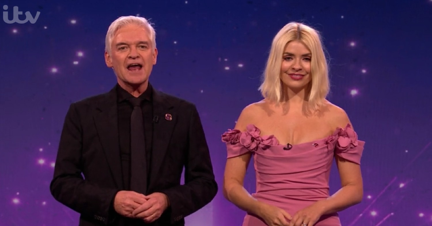 Holly Willoughby dress