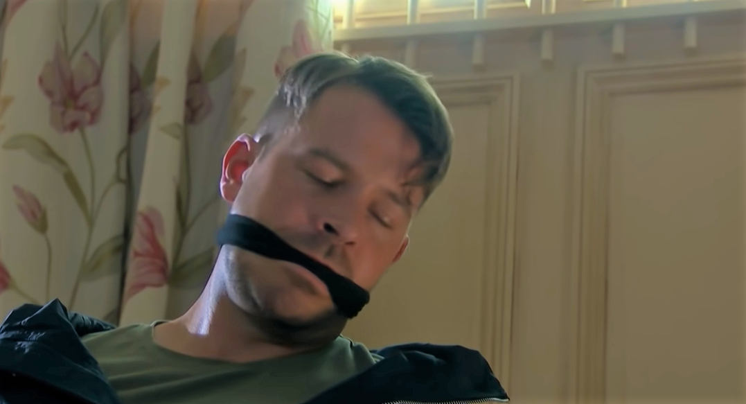 Hollyoaks Darren Osbourne is bound and gagged after being kidnapper