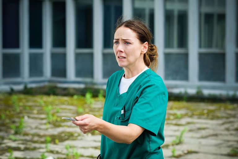 Casualty Stevie threatens Ethan