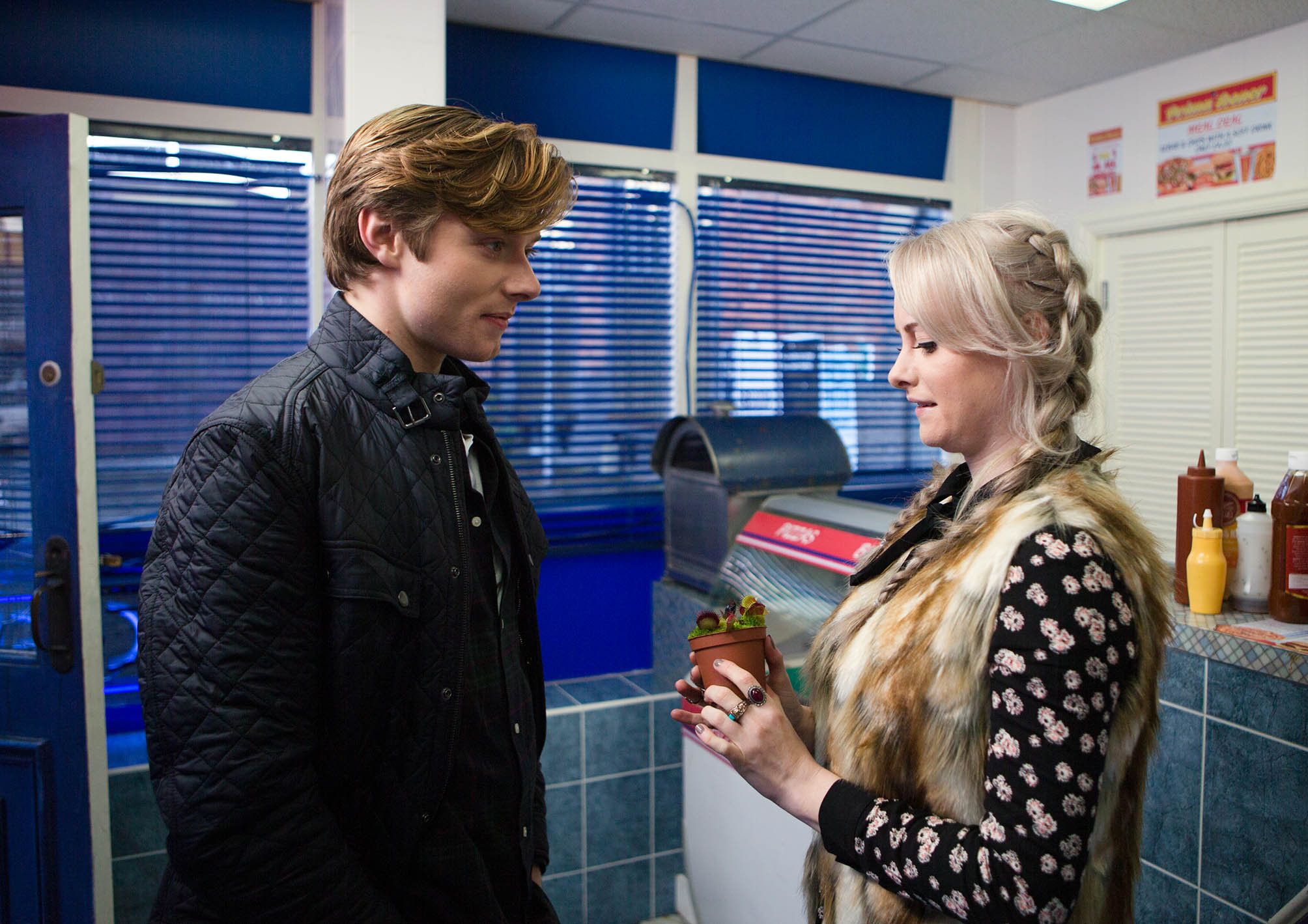 Coronation Street's Daniel gives Sinead a gift and they both seem nervously excited