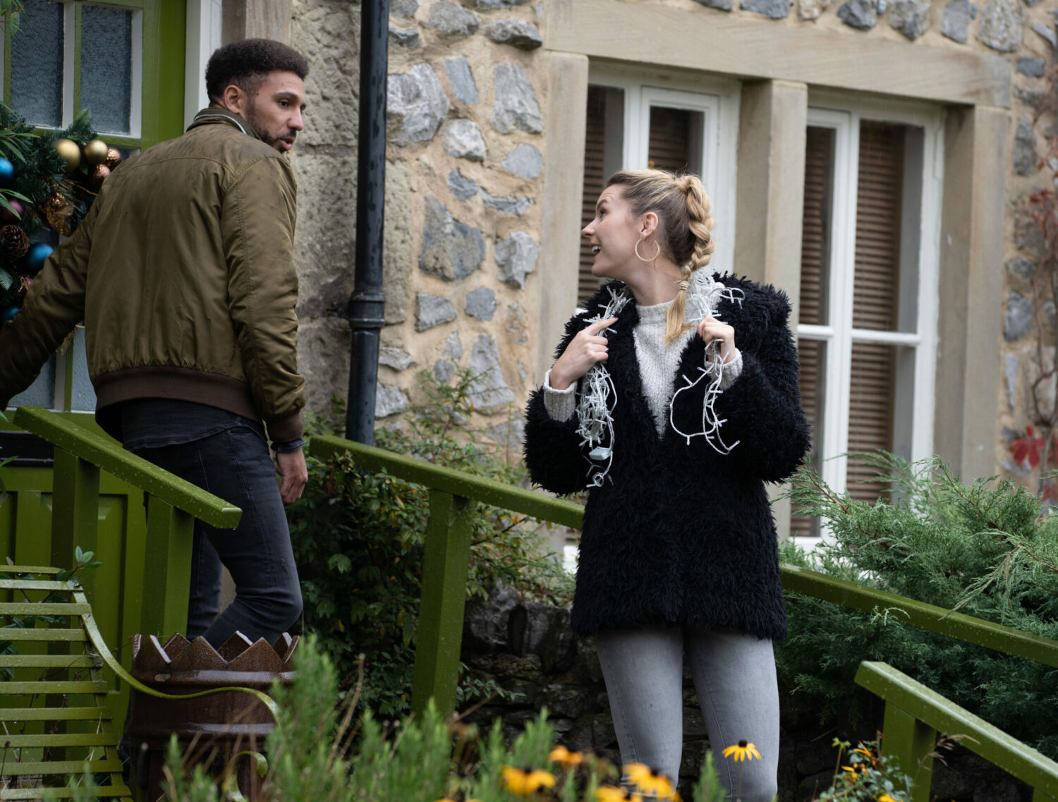 Emmerdale Dec 17 Meena is fuming to see Billy and Dawn talking intimately