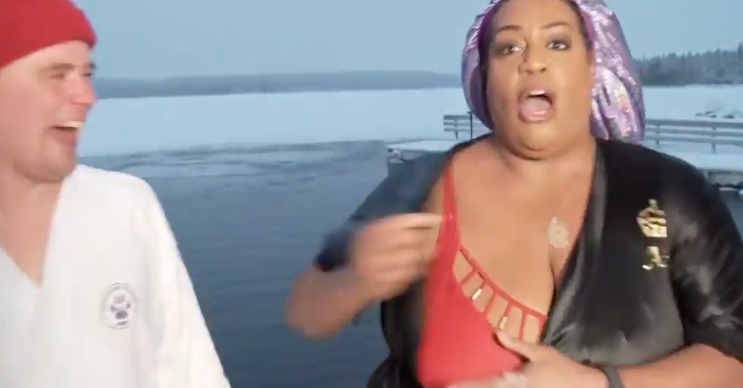Alison Hammond almost flashes on This Morning