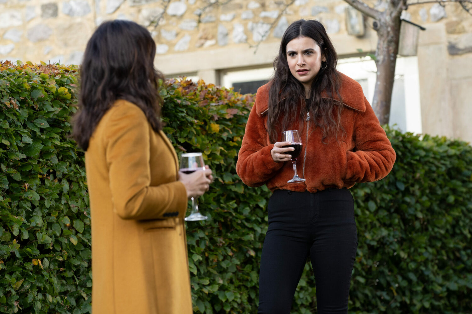 Emmerdale Dec 23 Manpreet is suspicious of Meena's pregnancy