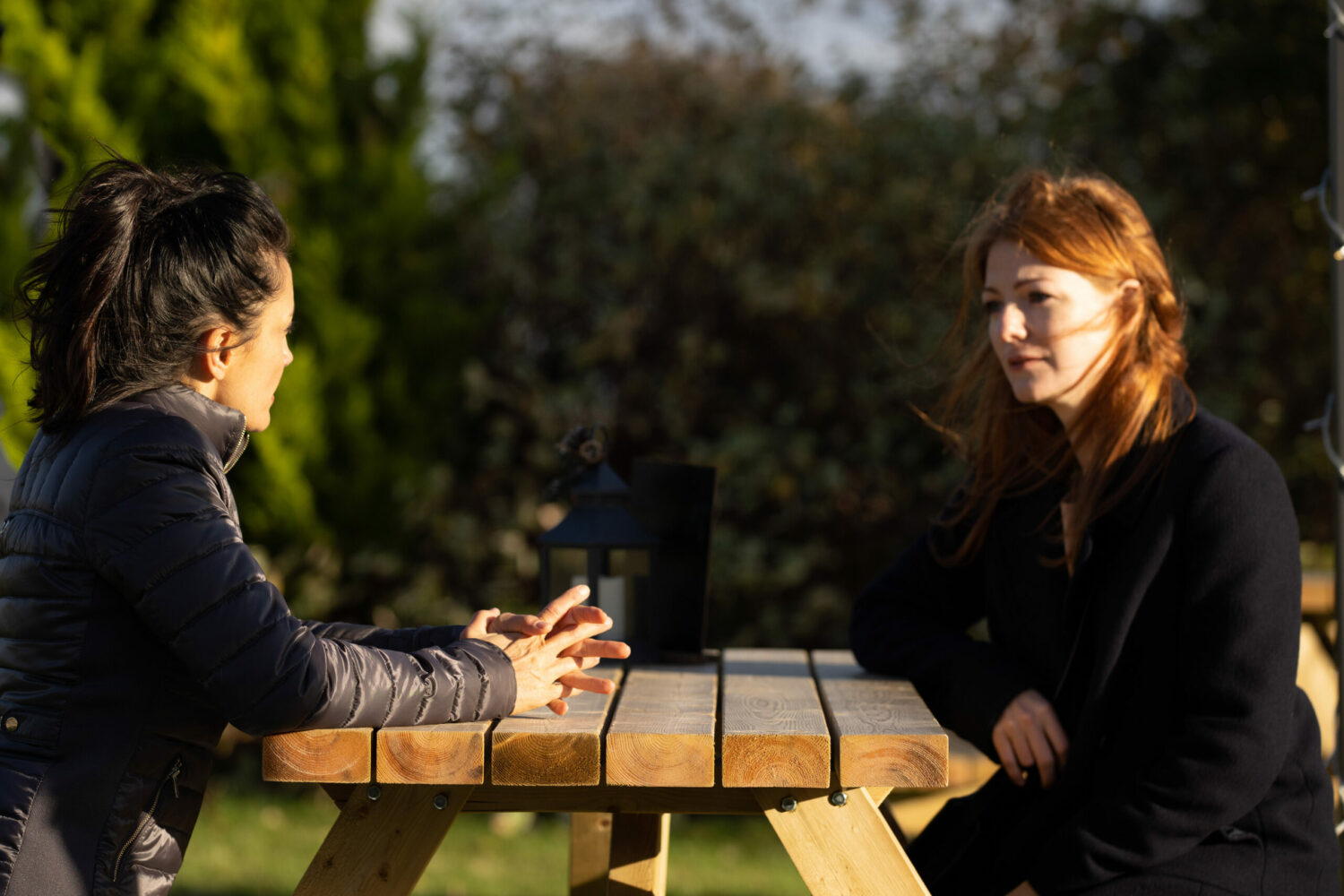 Emmerdale Dec 24 Manpreet meets with Carol who tells her she believes Meena killed Nadine