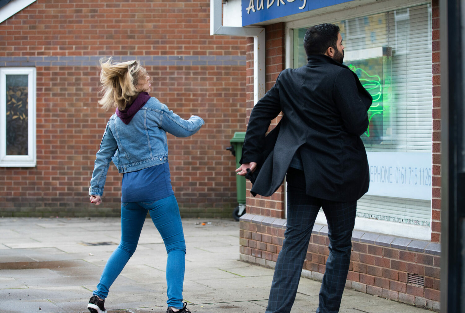 Coronation Street Dec 27 Abi slaps Imran when he defends Kelly
