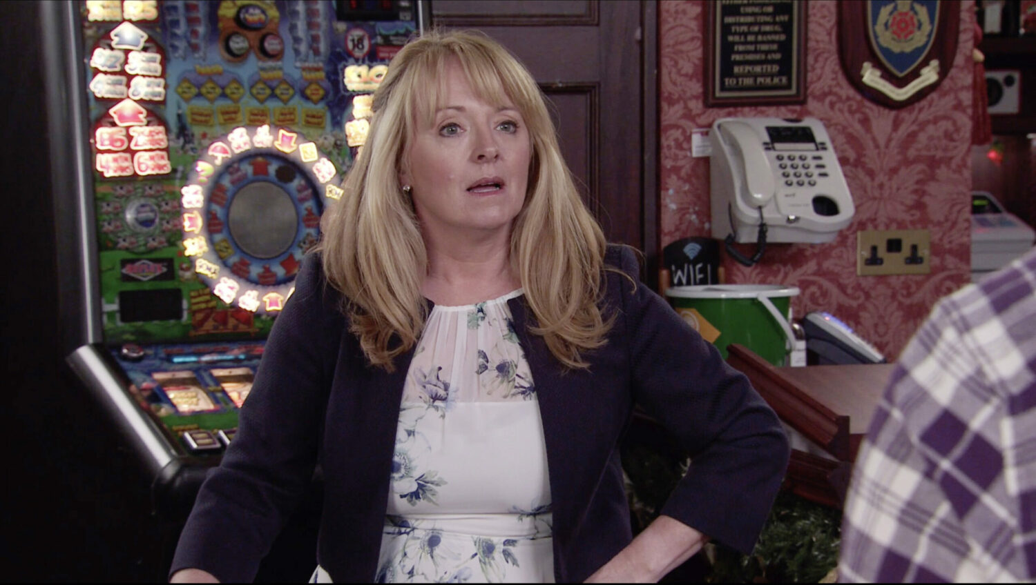 Coronation Street Dec 27 Jenny gets an offer from Leo, but worries she's too old for him