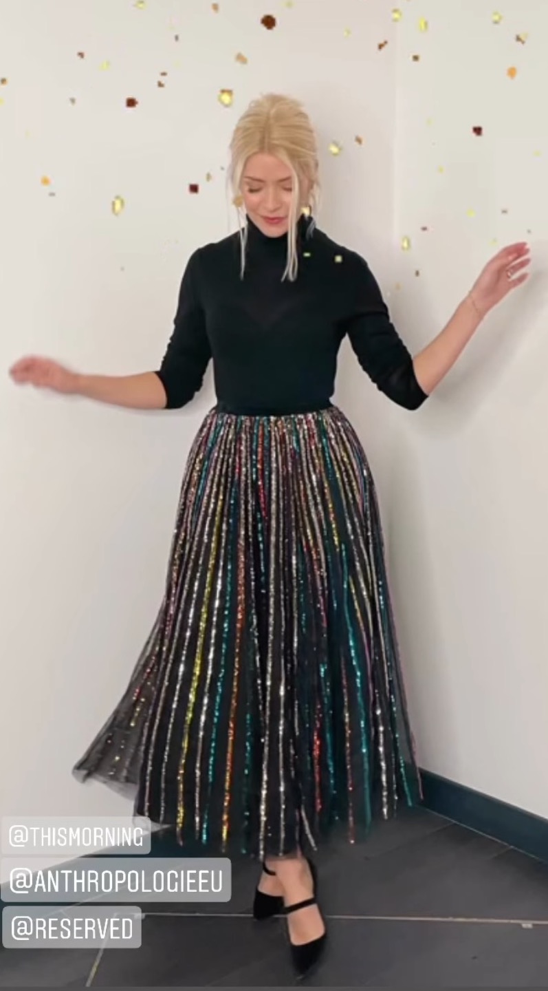 holly willoughby this morning skirt