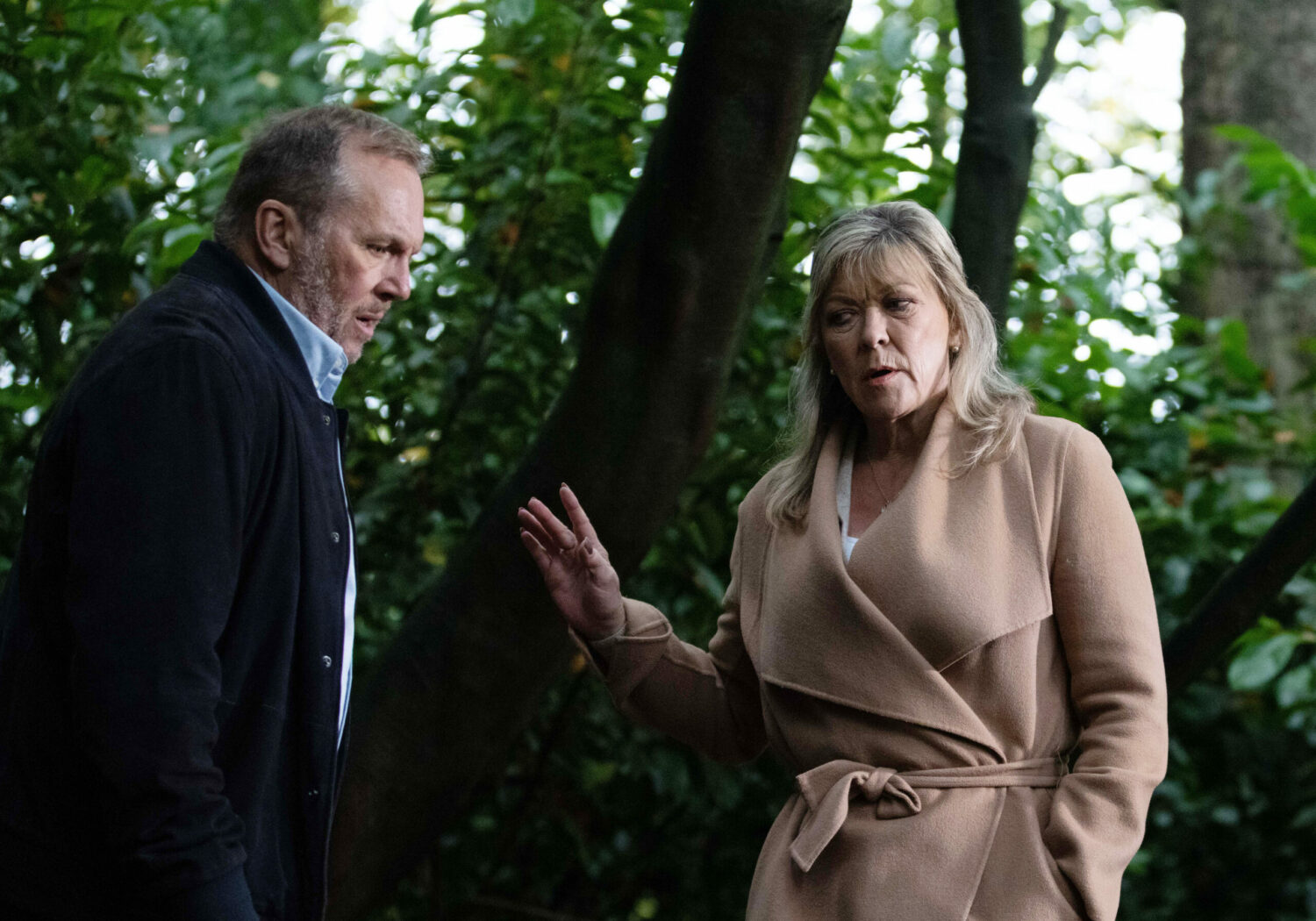 Emmerdale Will and Kim looking at Malone's grave