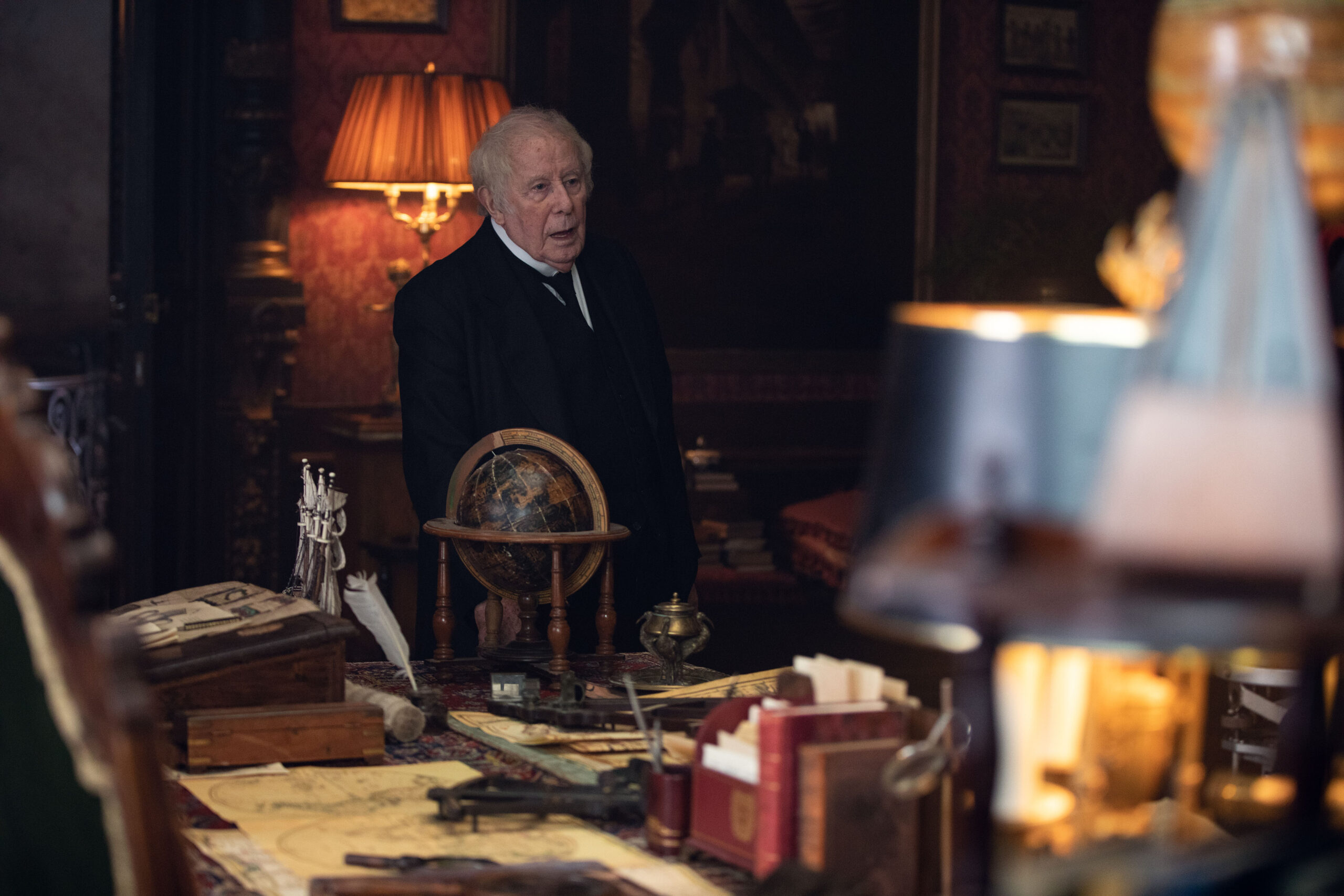 Richard Wilson Around the World in 80 Days