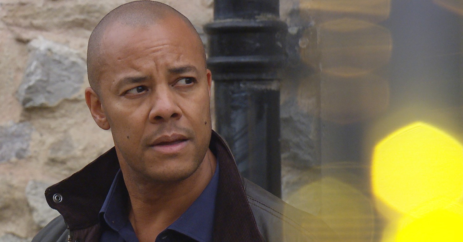 Will Al blow up the Woolpack? (Credit: ITV)