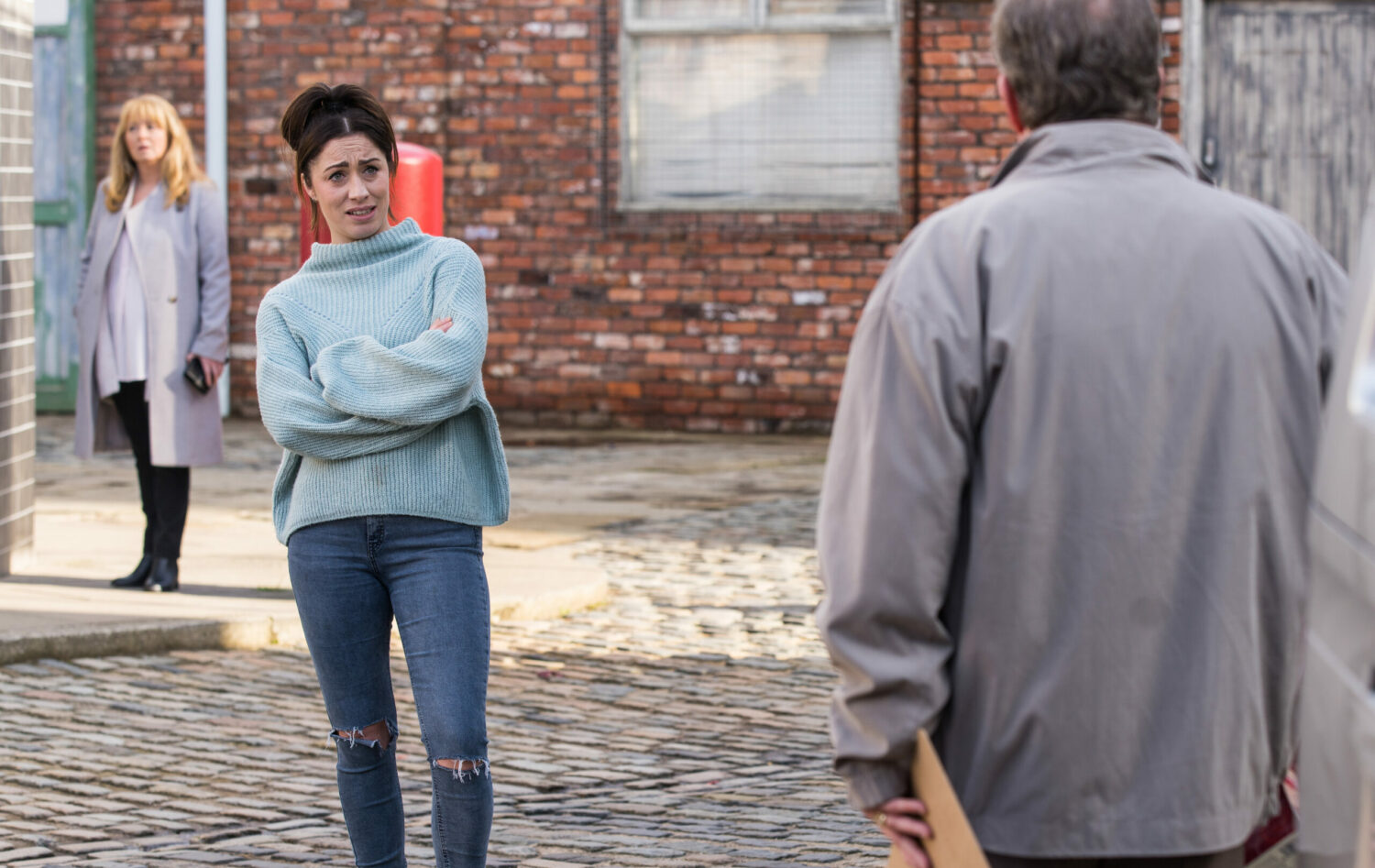 Shona starts work at the Kabin