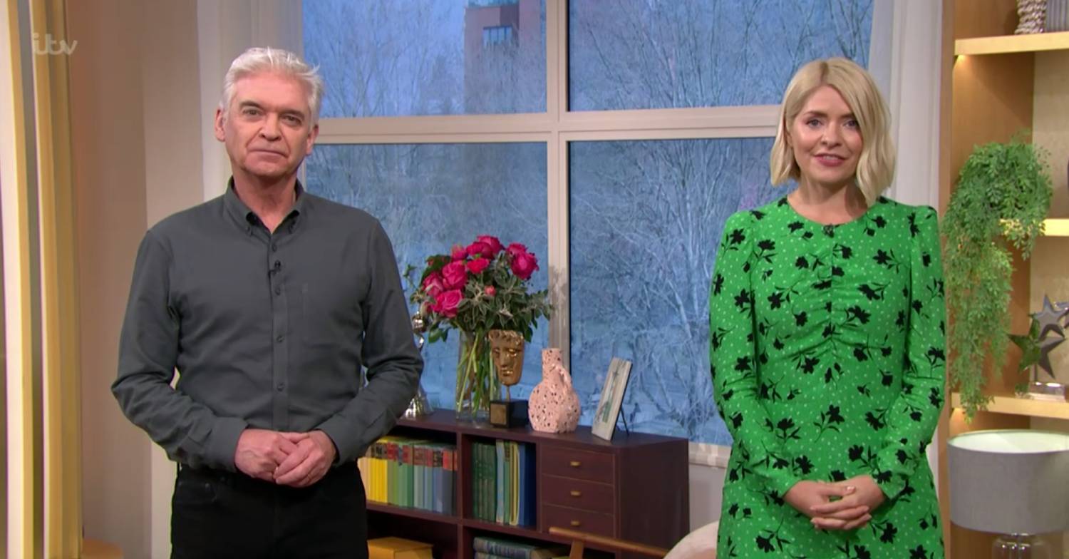 Fans loved Holly Willoughby and her dress on This Morning today