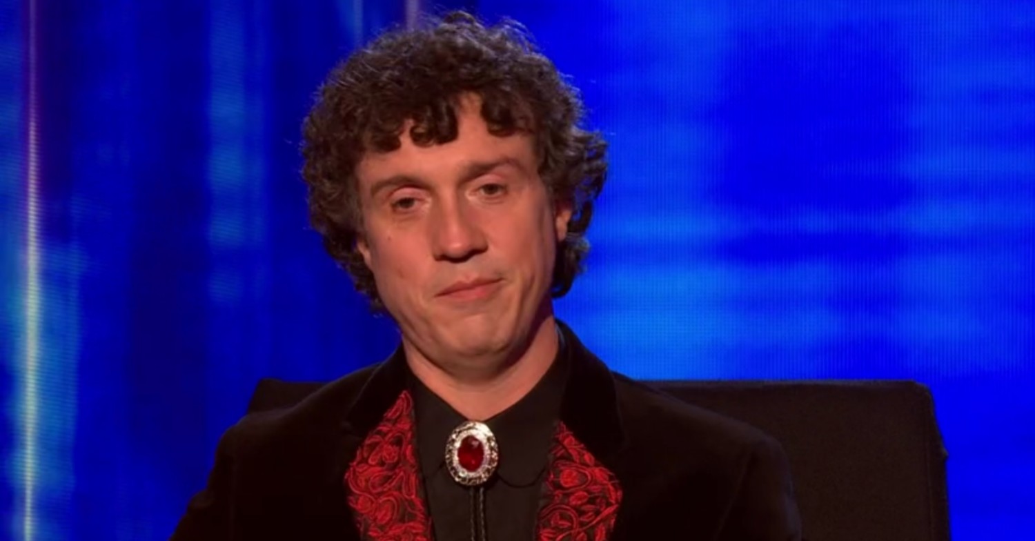 darragh ennis addresses beat the chasers shaun wallace complaint