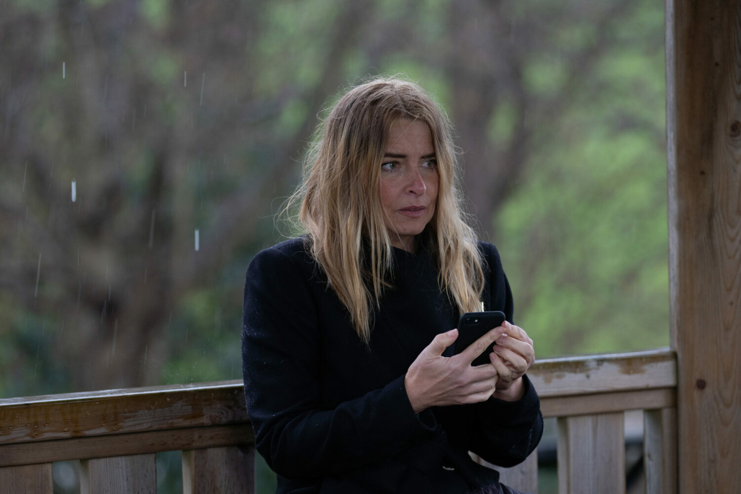 Emmerdale Vanessa and Charity have a great time on the playdate Mon 24 Jan