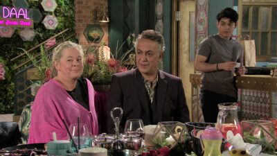 Coronation Street Mon 24 Jan Dev and Bernie announce they are a couple