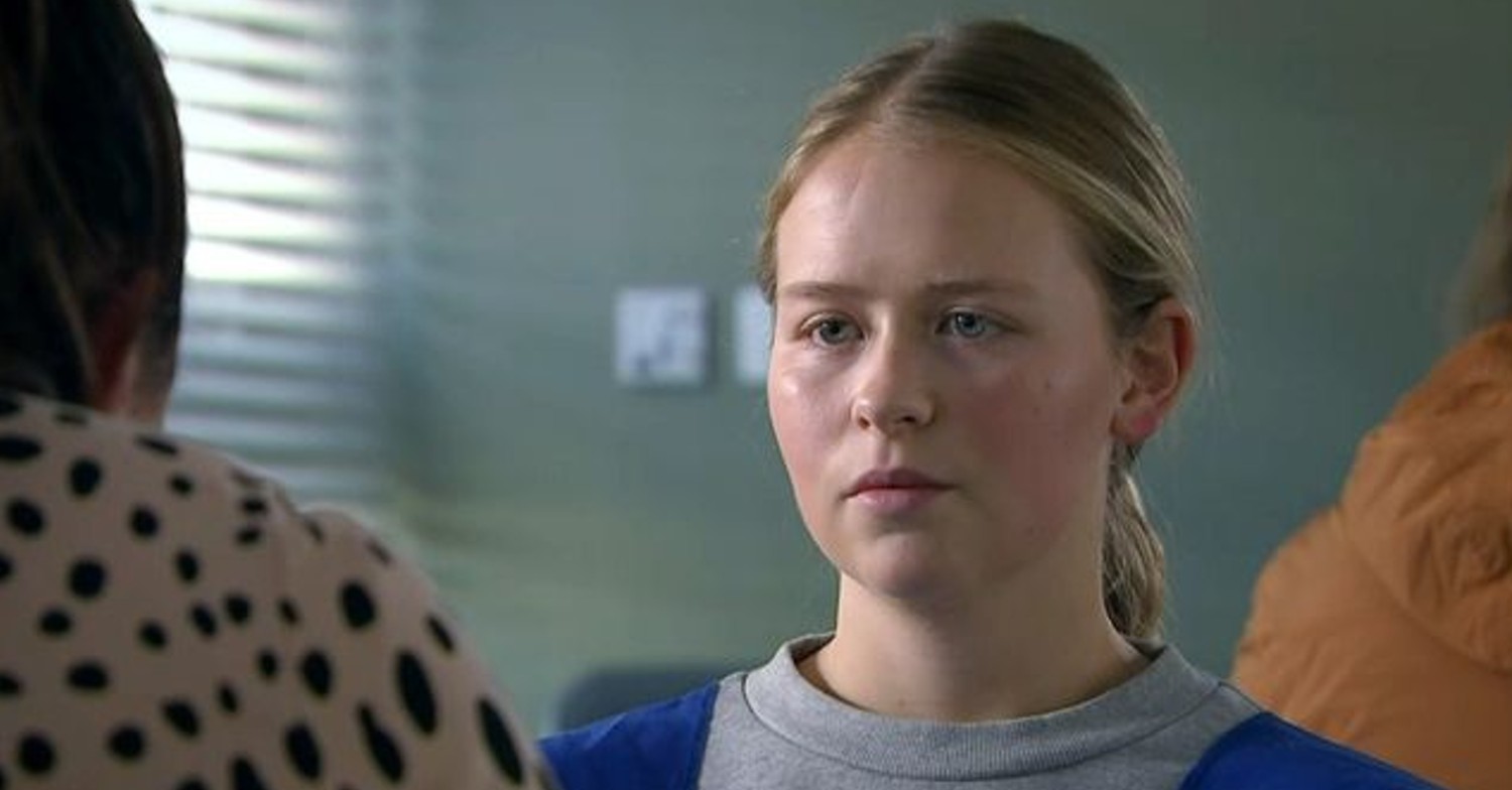 Emmerdale spoilers: Liv is trapped behind bars in Emmerdale for a crime Meena committed (Credit: ITV)