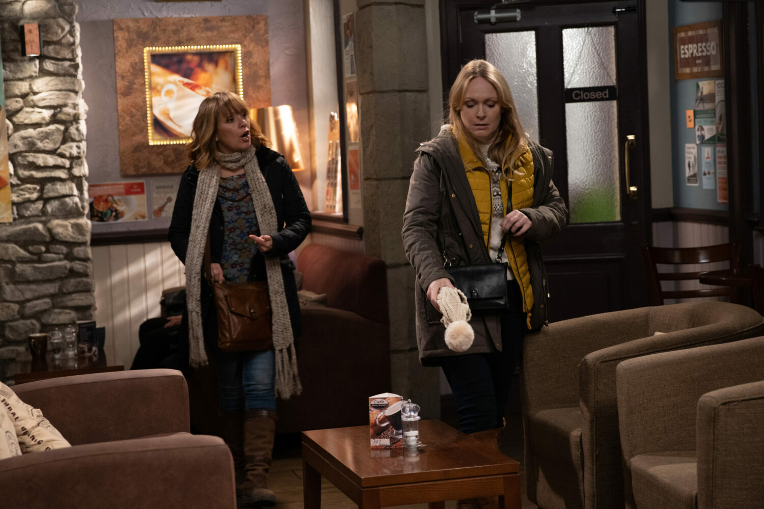 Emmerdale spoilers tonight Rhona gets a letter from Pierce