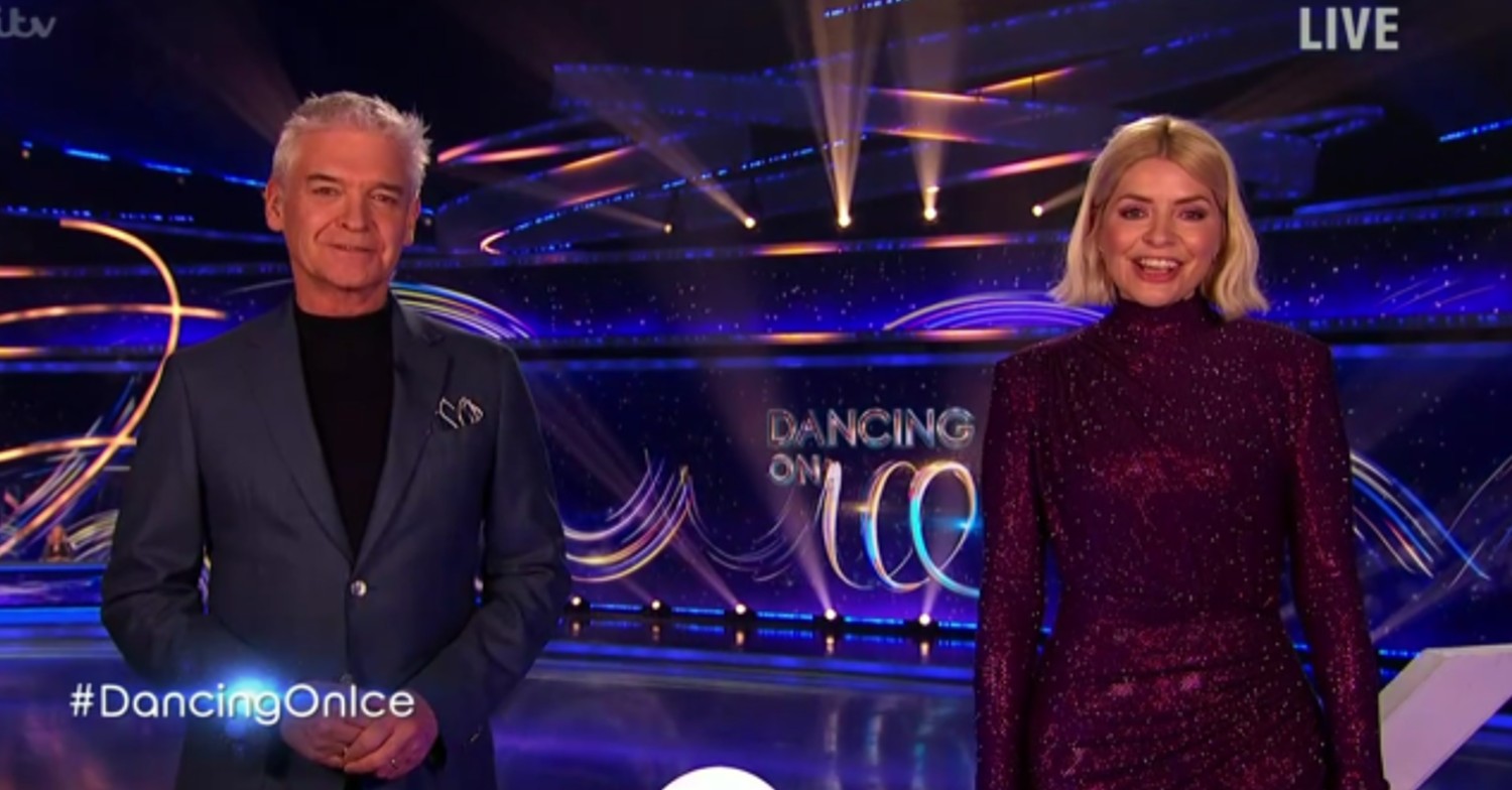 holly willoughby wears purple dress on dancing on ice
