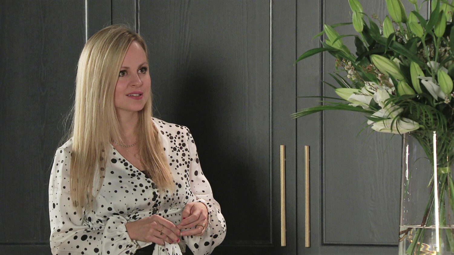 Coronation Street Wed 9 Feb Adam’s baffled when Sarah thanks him for the flowers