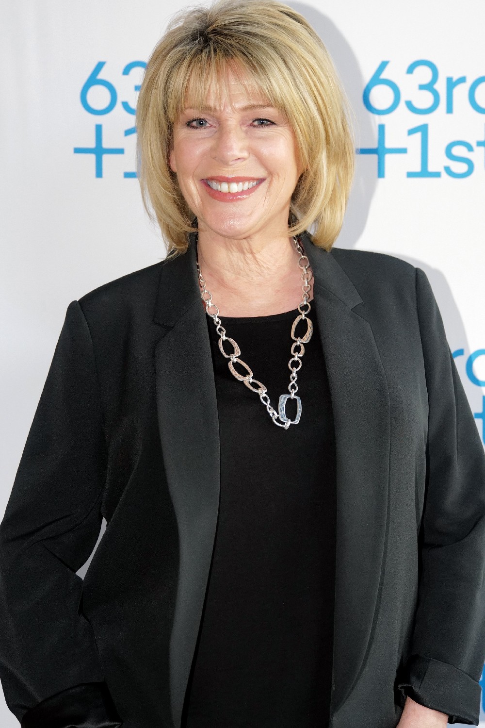 Ruth Langsford worries Instagram fans with hair makeover