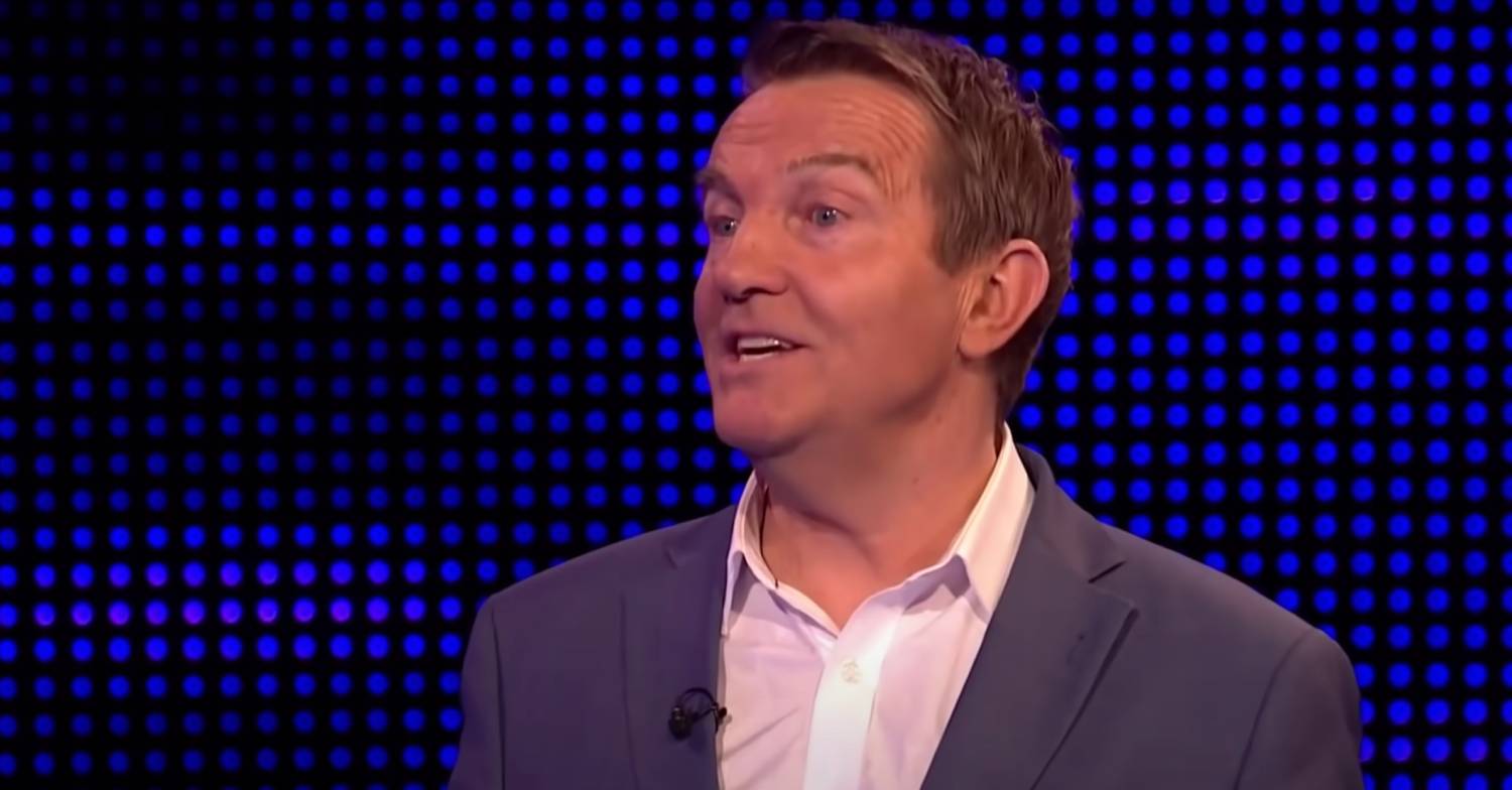 Is Bradley Walsh on The Masked Singer as Traffic Cone?