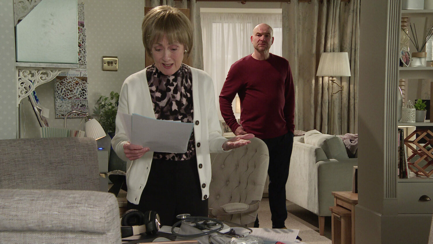 Coronation Street 16 Feb Elaine is doing a course in heart health and checks Tim's pulse before checking her coursework