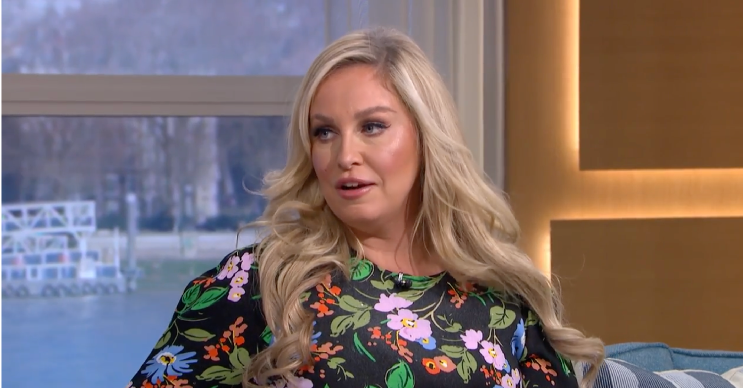 josie gibson will join holly willoughby on this morning