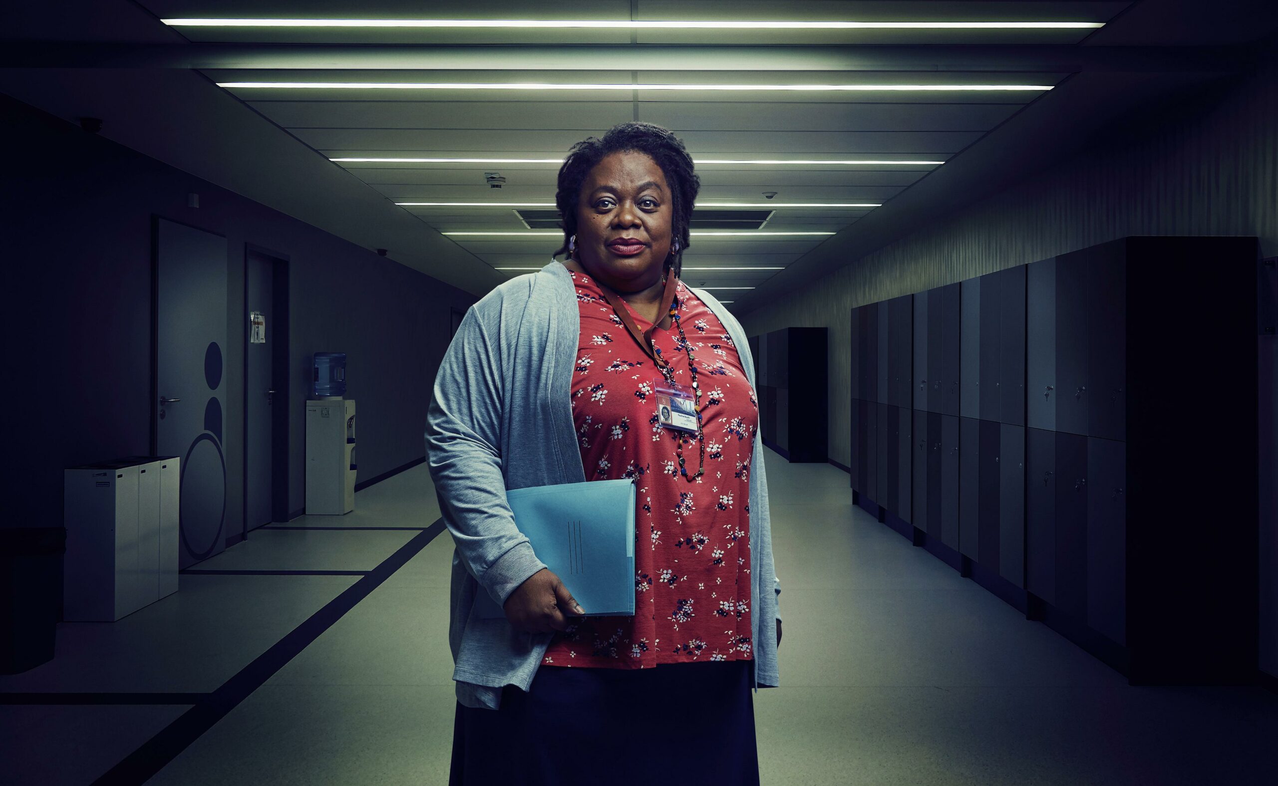 What do fans of The Teacher think about Pauline after the big twist in episode 3