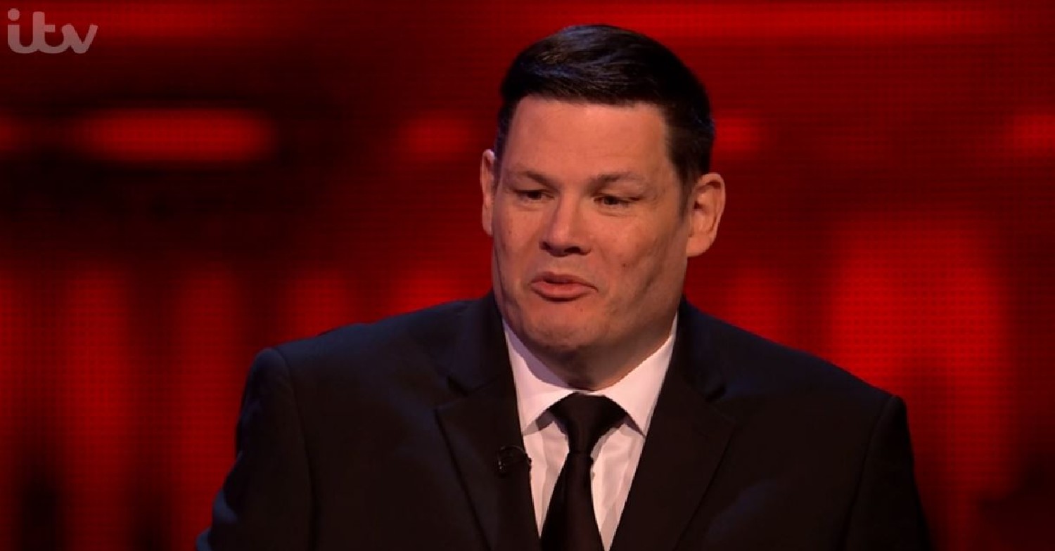 Mark Labbett shows off weight loss on The Chase