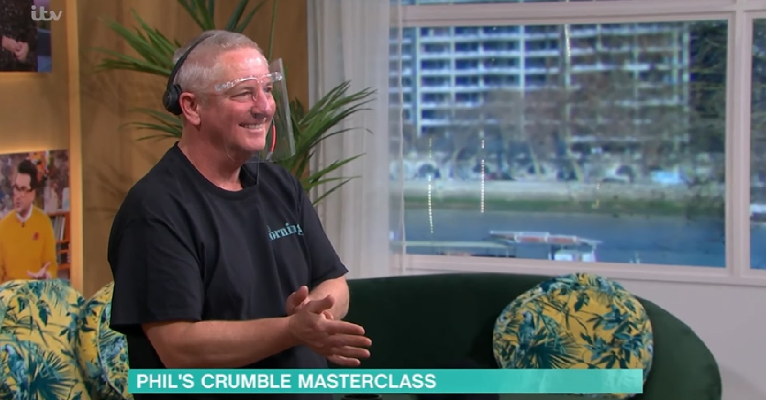 holly willoughby and josie gibson pay tribute to colleague on itv this morning