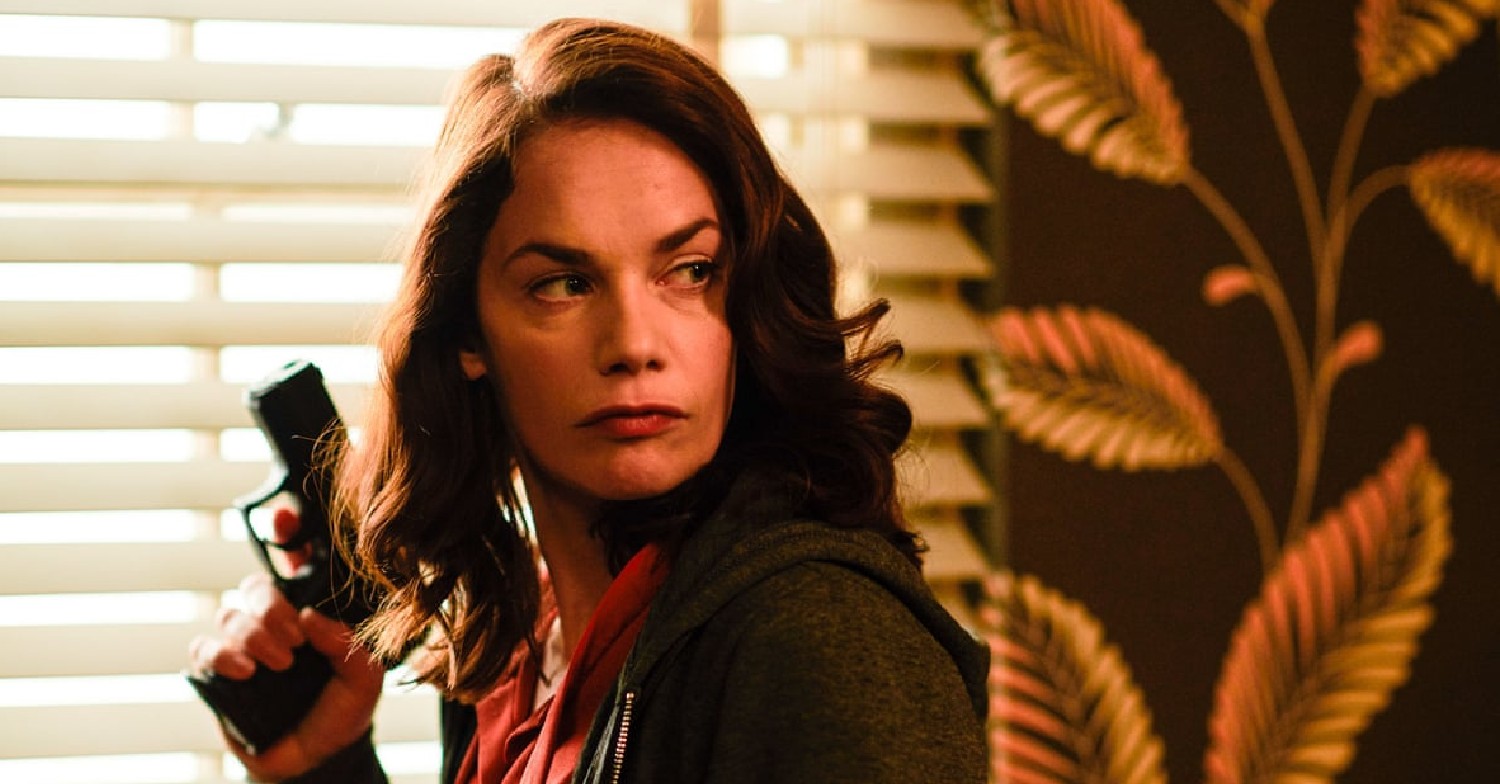 Who wouldn't want to see Paige go up against Luther's Alice Morgan? (Credit: BBC)